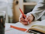 NHỮNG SAI LẦM KHIẾN BẠN TỐN NHIỀU CHI PHÍ KHI HỌC IELTS